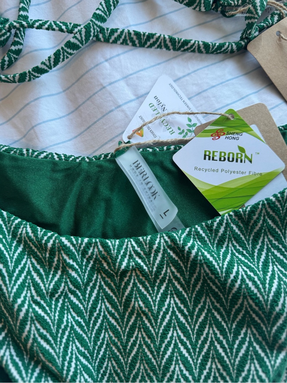 BERLOOK Women's Bikini Set. - Picture 6 of 7